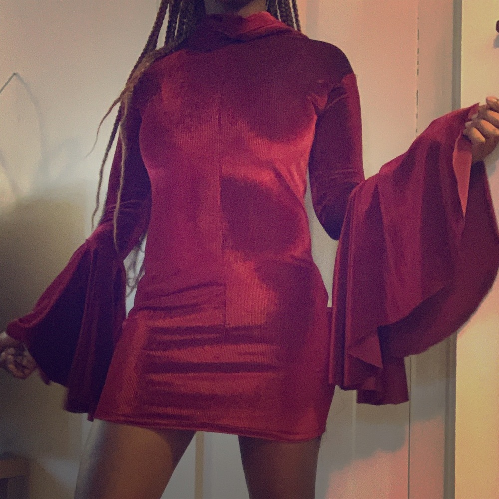 COPY - Ribbed velvet custom bell sleeve dress